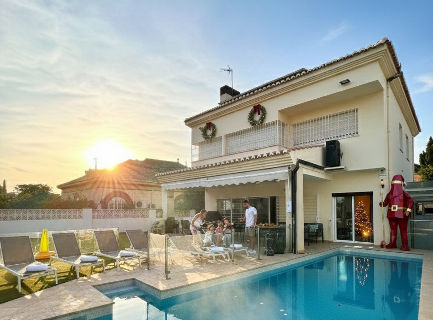 Luxury villa in Malaga with private pool and Mediterranean garden