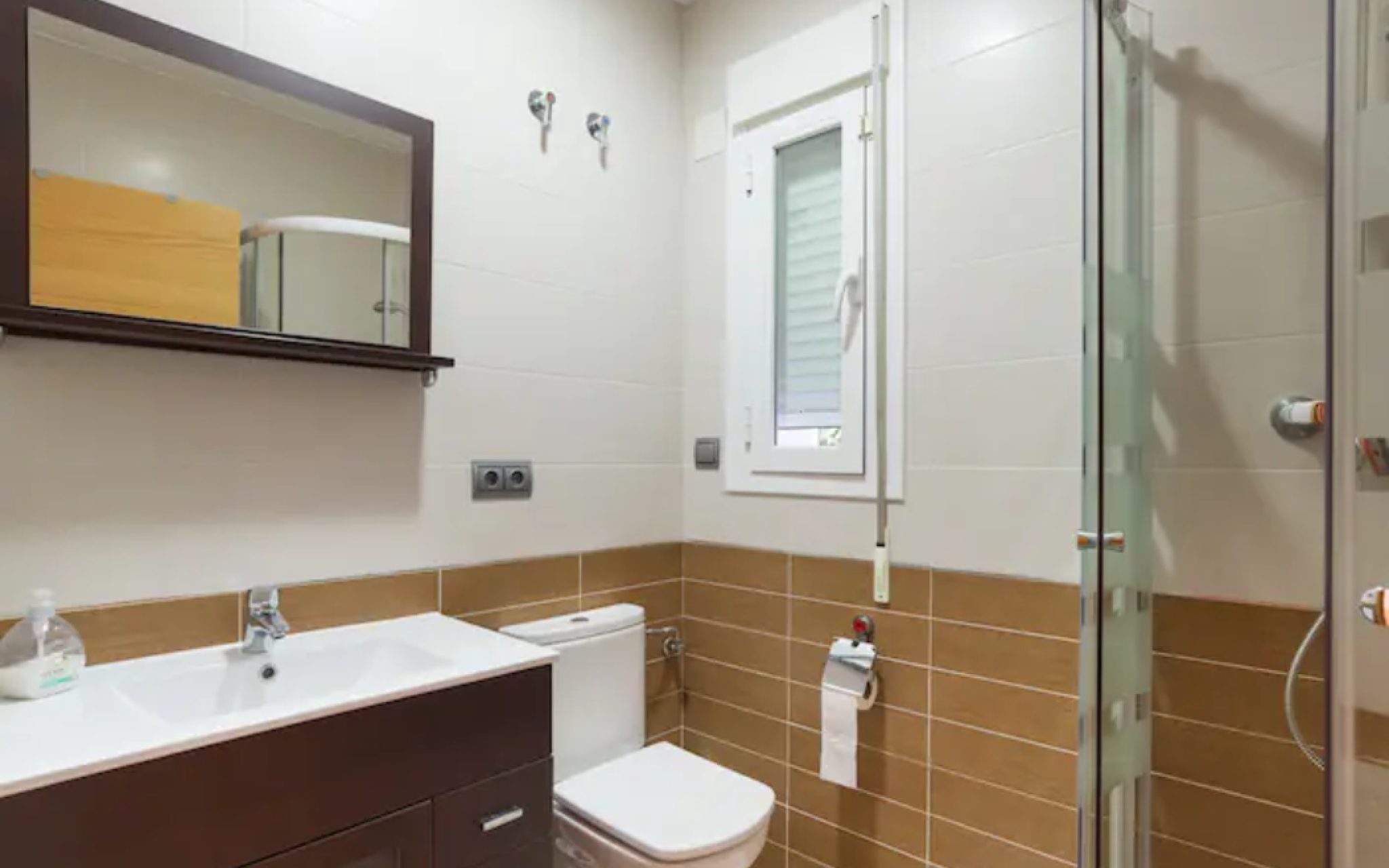 D1. Baño del dormitorio 1. Planta baja.